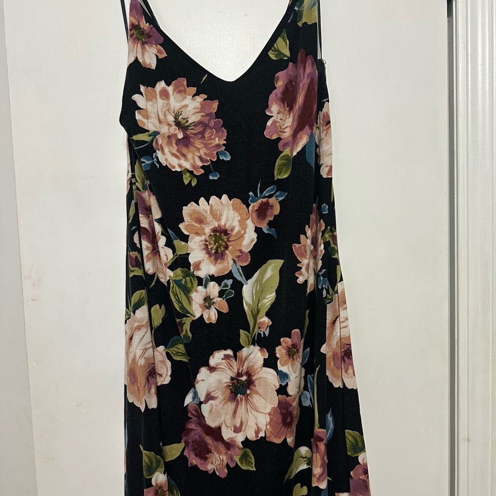 Floral Sleeveless Dress - Black and Pink